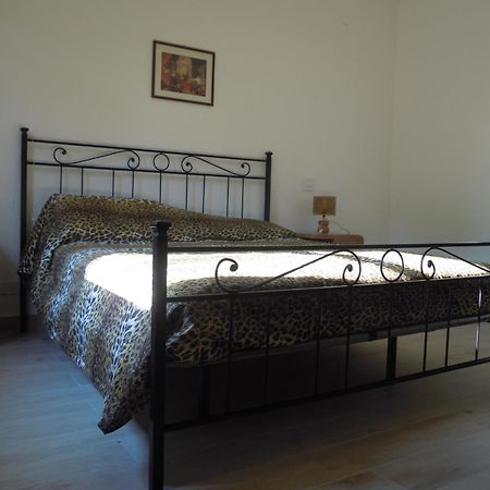 Agriturismo Piccolo Albero Loreto Aprutino Pokoj fotografie