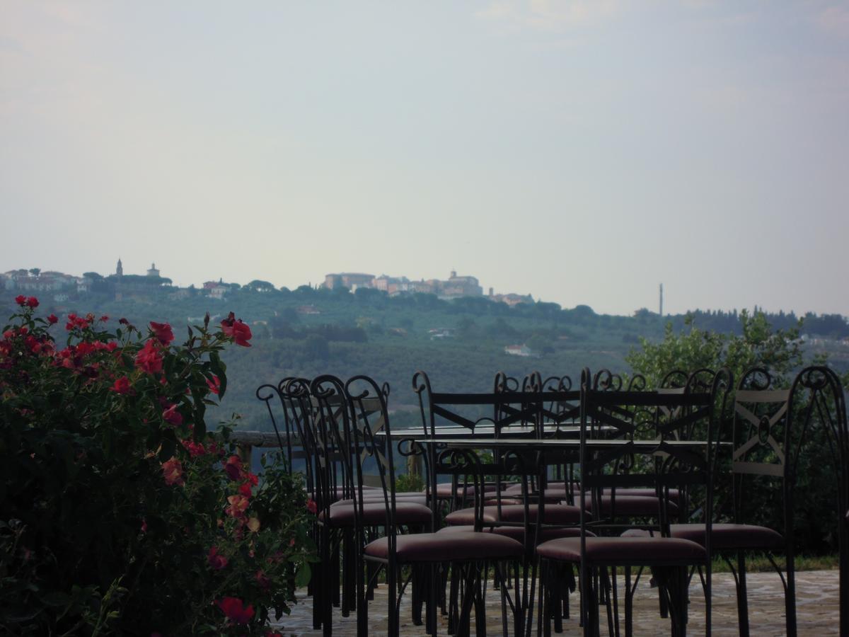 Agriturismo Piccolo Albero Loreto Aprutino Exteriér fotografie